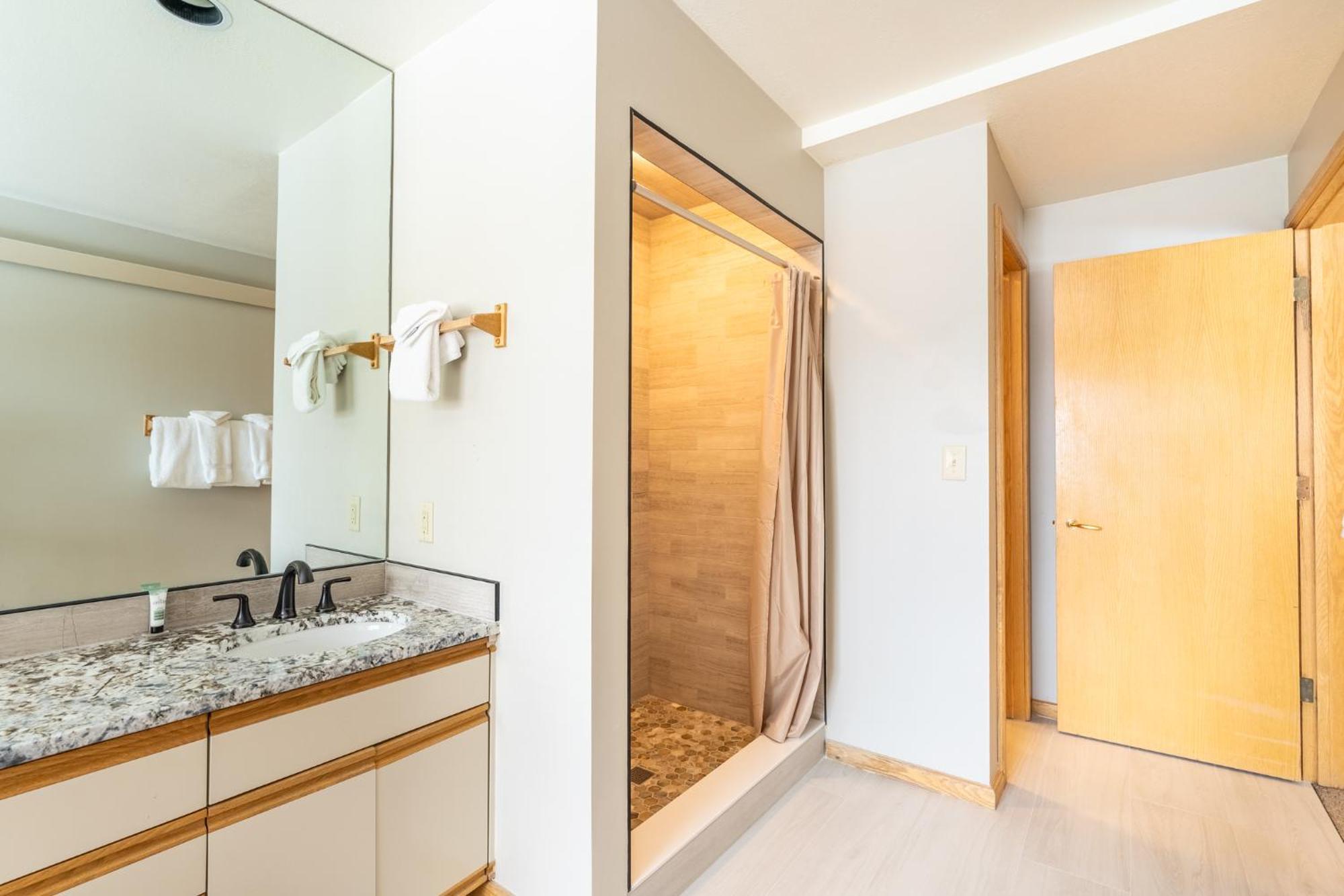 Вілла 203 Gentian Road Кістон Екстер'єр фото